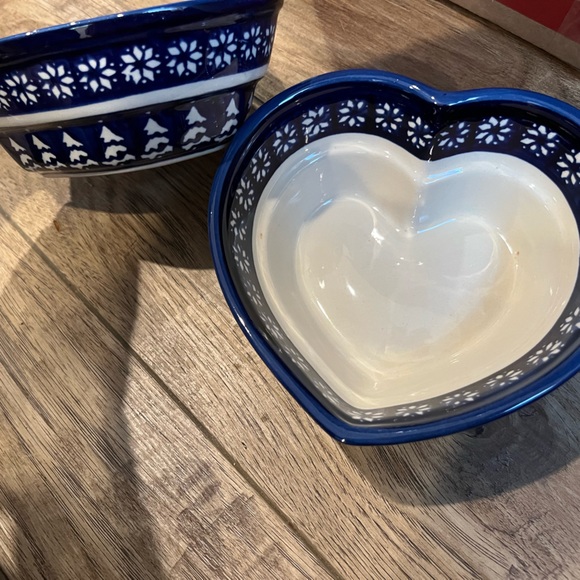 Polish Pottery heart shaped dishes - Picture 2 of 3